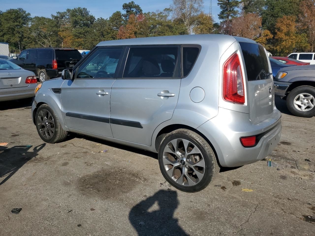 SOUL 2013 Glove Box 4910648