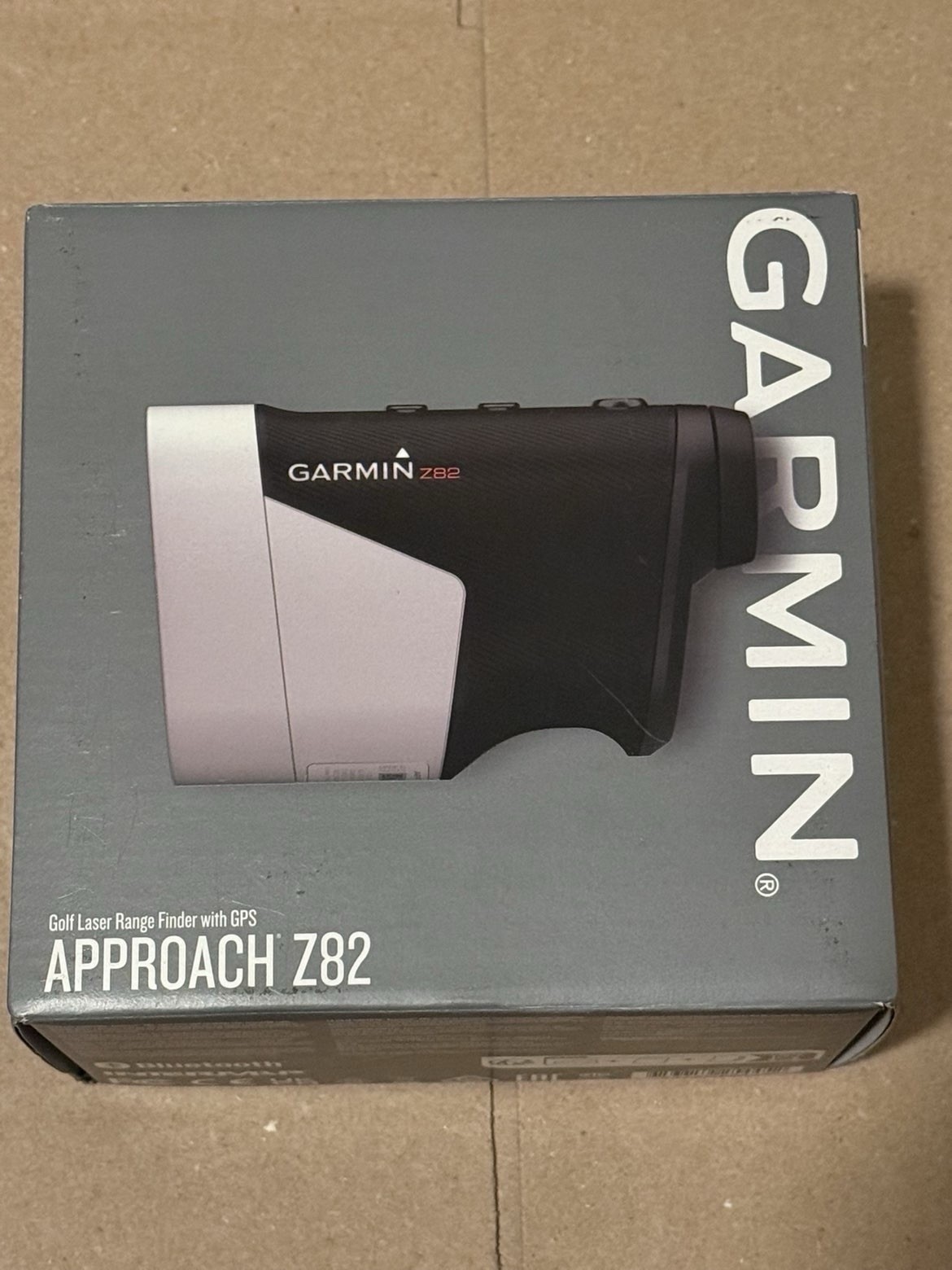 Garmin Approach Z82 Golf Laser Rangefinder with GPS Black White
