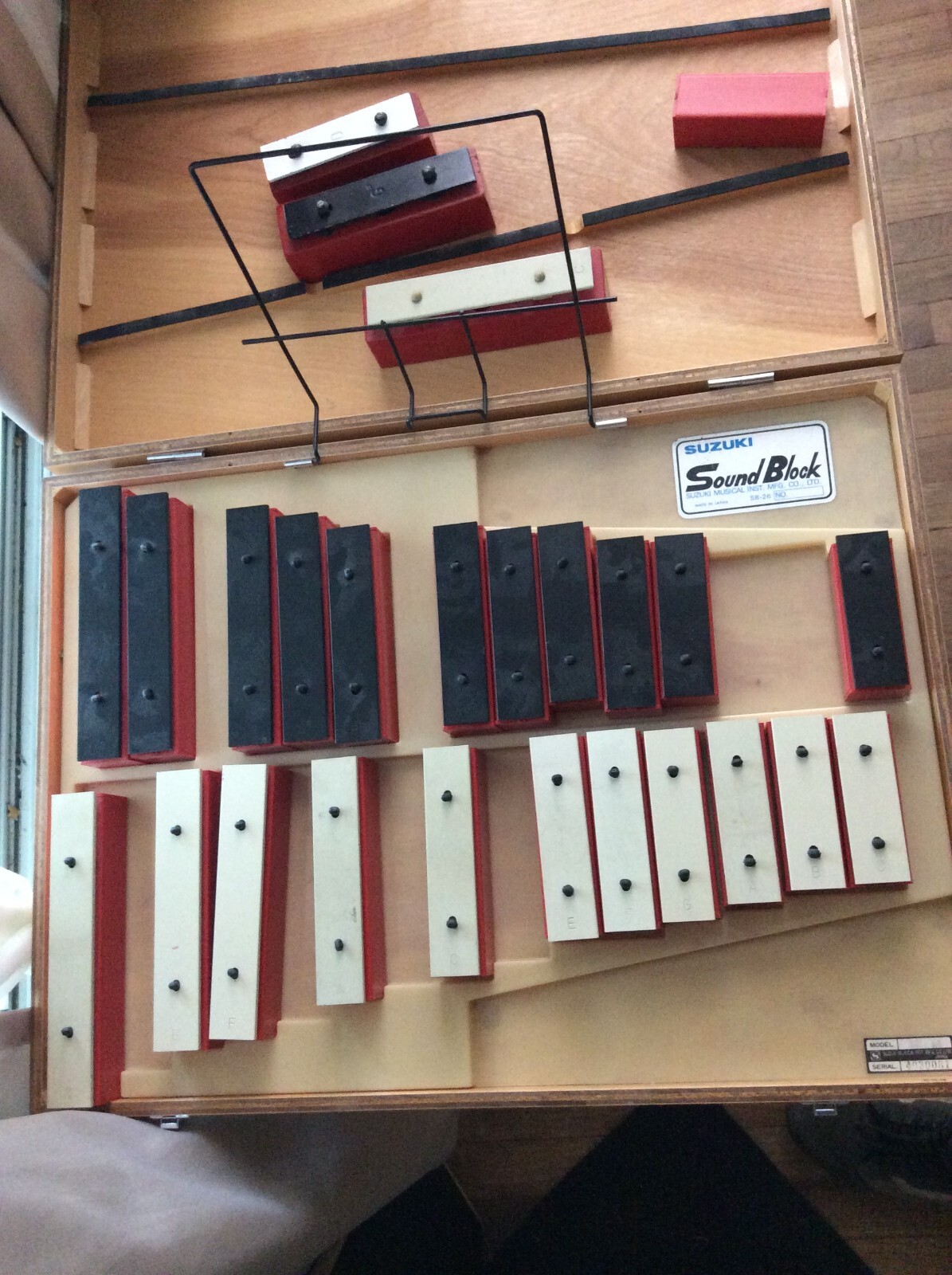 Vintage Suzuki Sound Block Sb-26 Wood And Red and other sound blocks Lot of 2