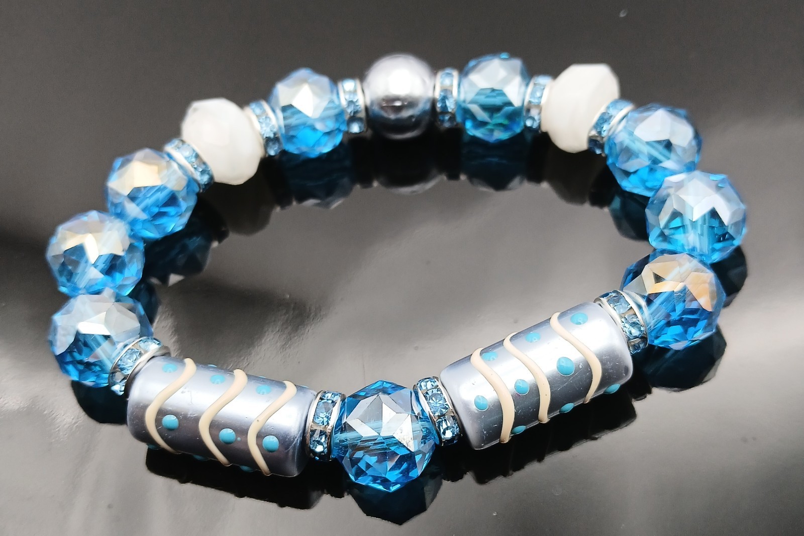 Teal Crystals Teal Slvr Wht Lmpwrk Wht Lmpwrk Faux Slvr Pearl Beaded Bracelet