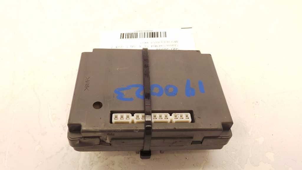 99-00 LEXUS GS400 MULTIPLEX NETWORK BODY CONTROL MODULE ECM ASSEMBLY
