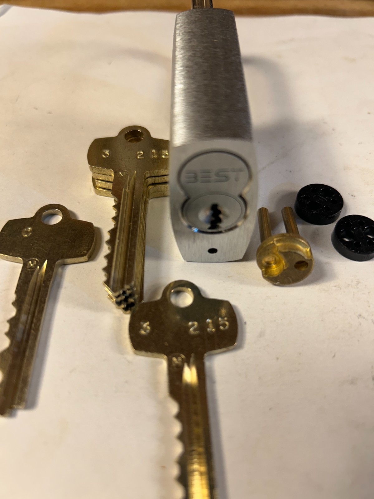 1-11B722L Best Lock new logo padlock