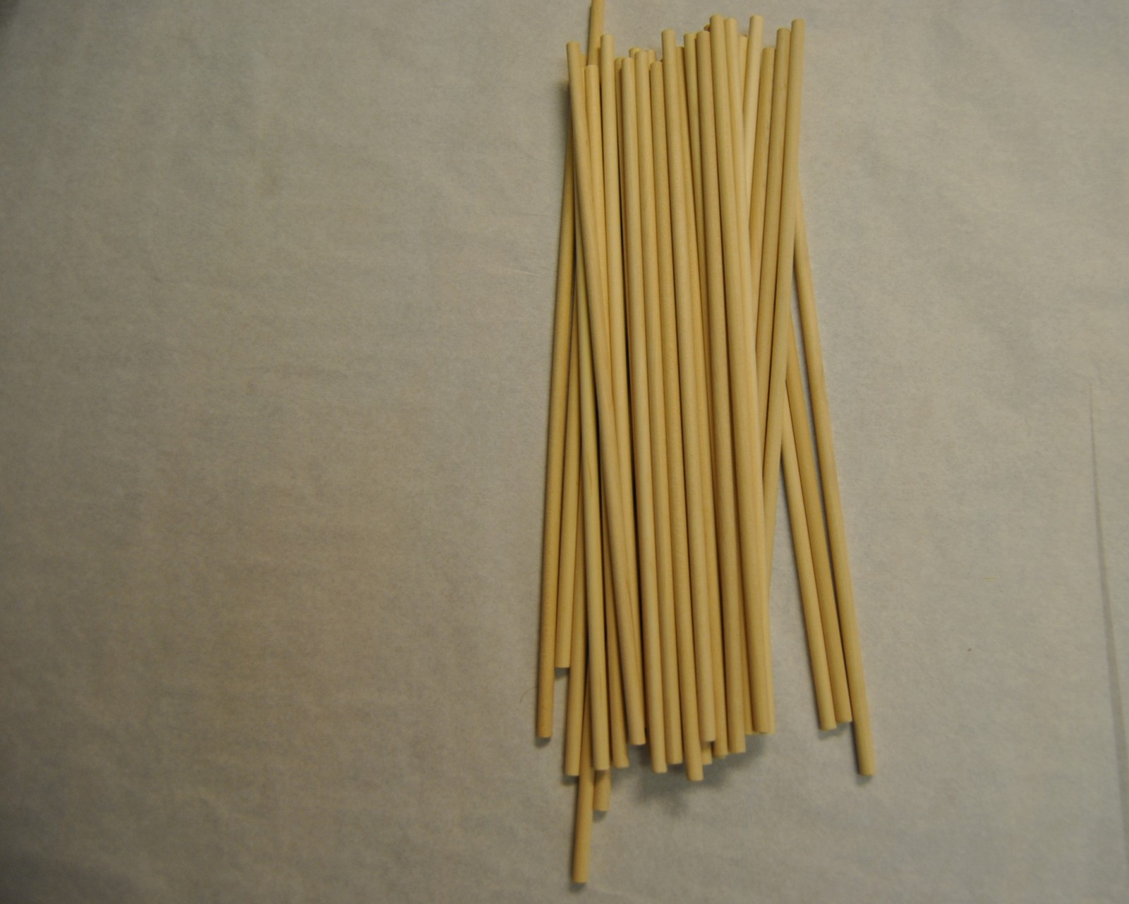 50 Wood Dowell Rods Stick  Wooden Candy Lollipop Confectionary 12" x 1/4 WED120