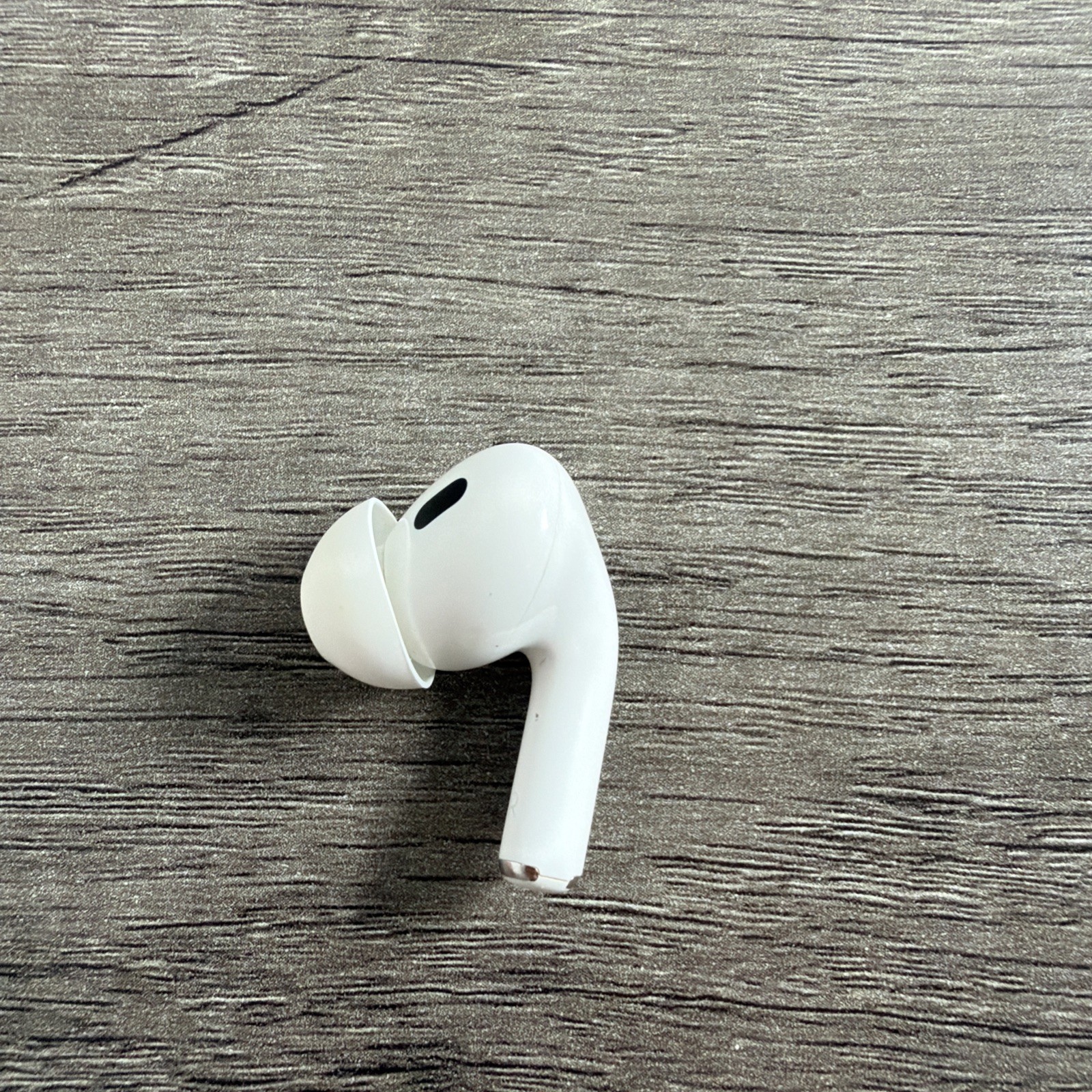 Apple AirPods Pro 1st Gen Replacement Earbud (Right Side Only) Model A2083
