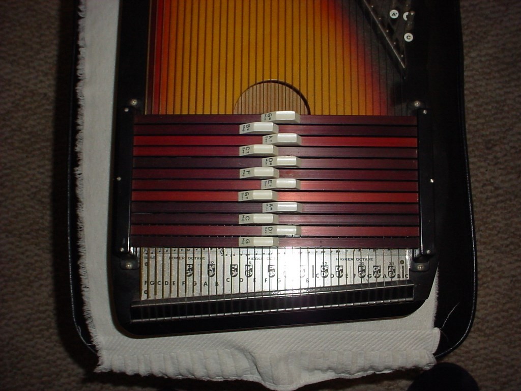 ChromeAharp  instrument 12 keys 36 strings sunburst color