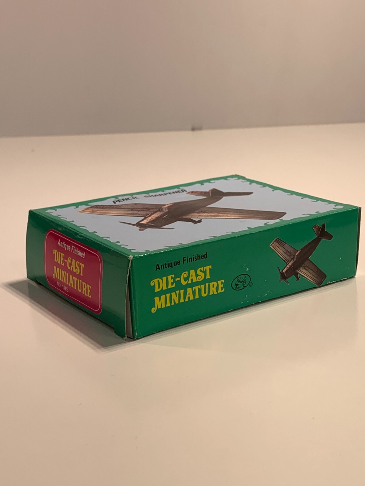 Vintage Die-Cast Pencil Sharpener Small Engine Airplane With Box PSF1