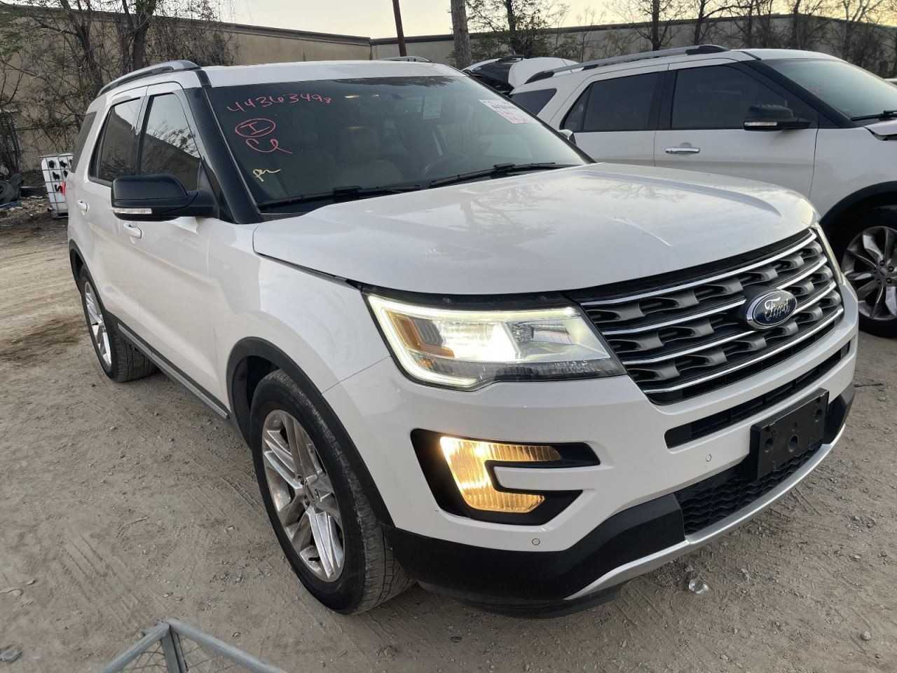 Camera/Projector Camera Rear Fits 16 EXPLORER 1014611