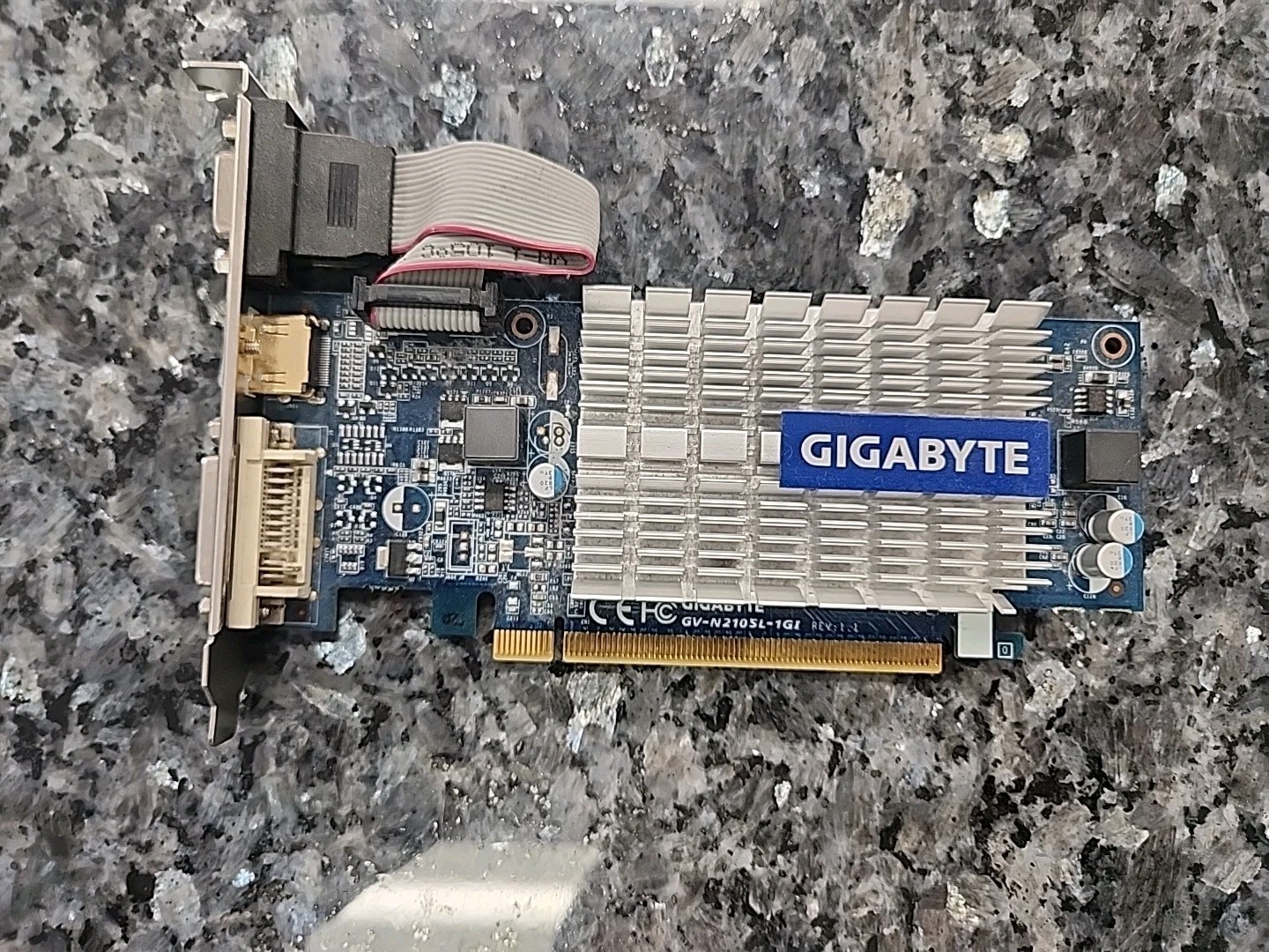 Gigabyte NVIDIA GeForce 210 GC-N210SL-1GI Graphics Card