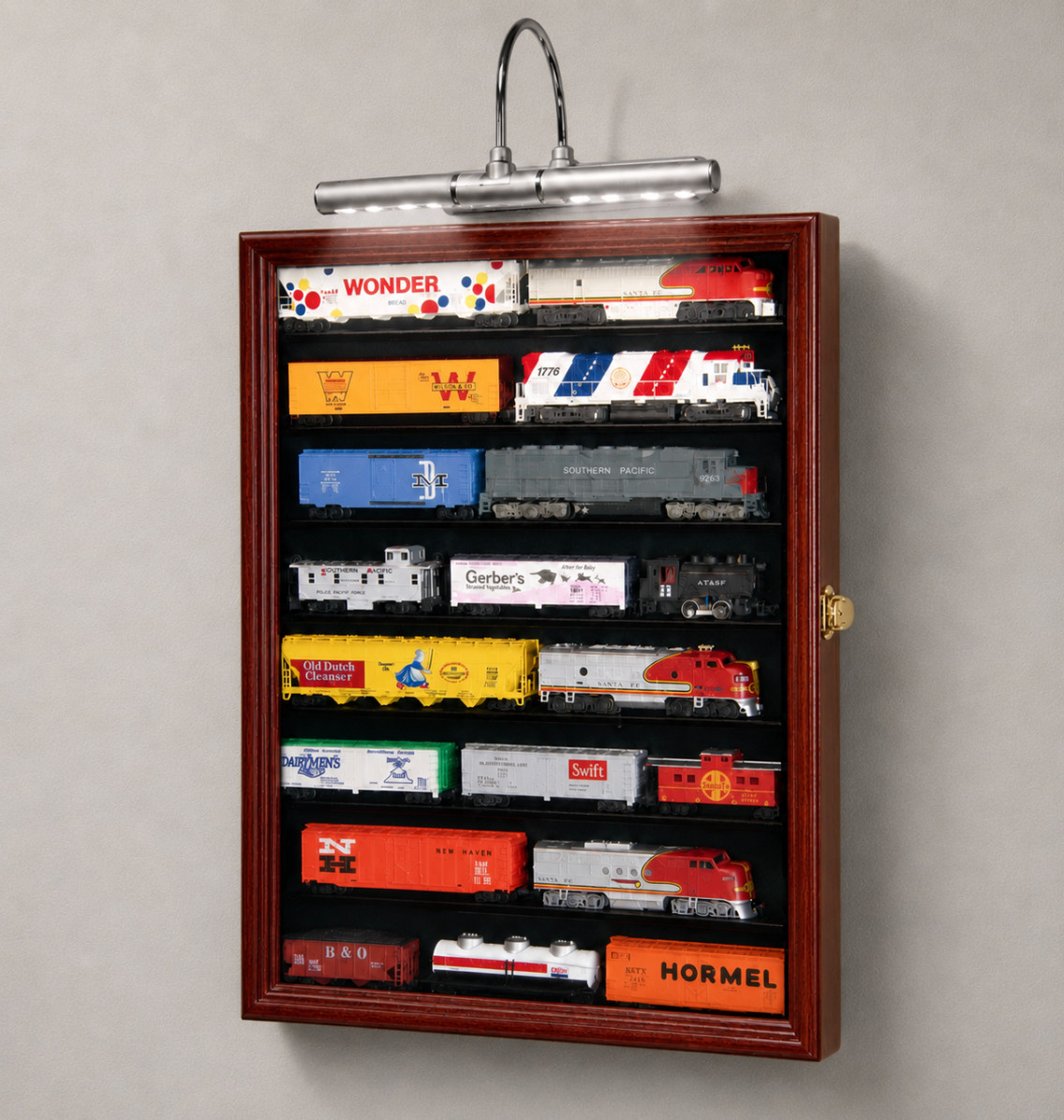 HO Scale Model LED Train Display Case Lockable Collection Shelf Cabinet Cherry