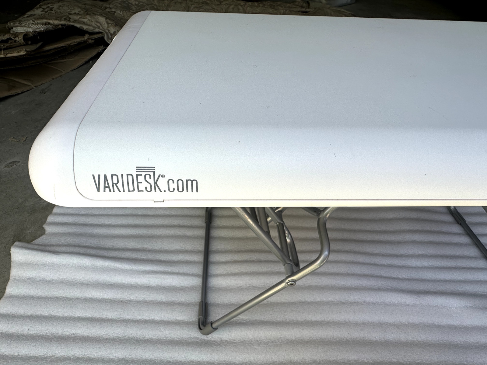 Varidesk Laptop Compact Standing Desk Solution
