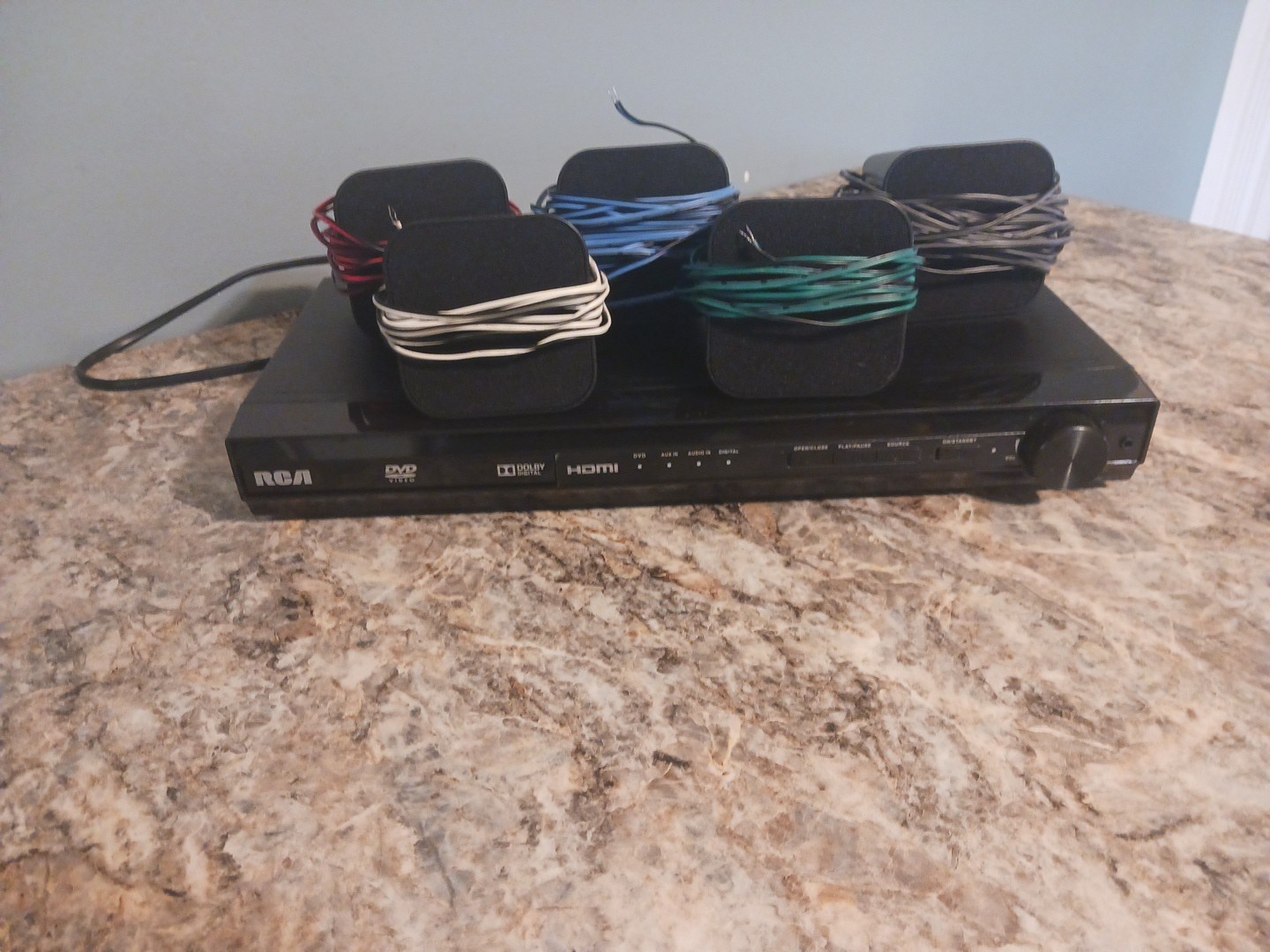 Vintage 5 Speaker DVD Surround Sound Player
