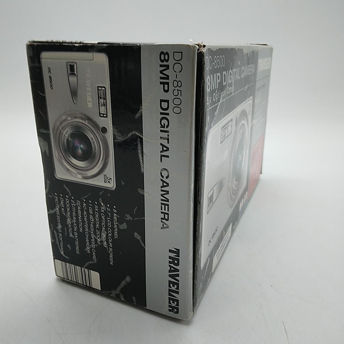 Traveler DC-8500 8MP Silver Compact Digital Camera w/Case, Boxed, Tested/Working