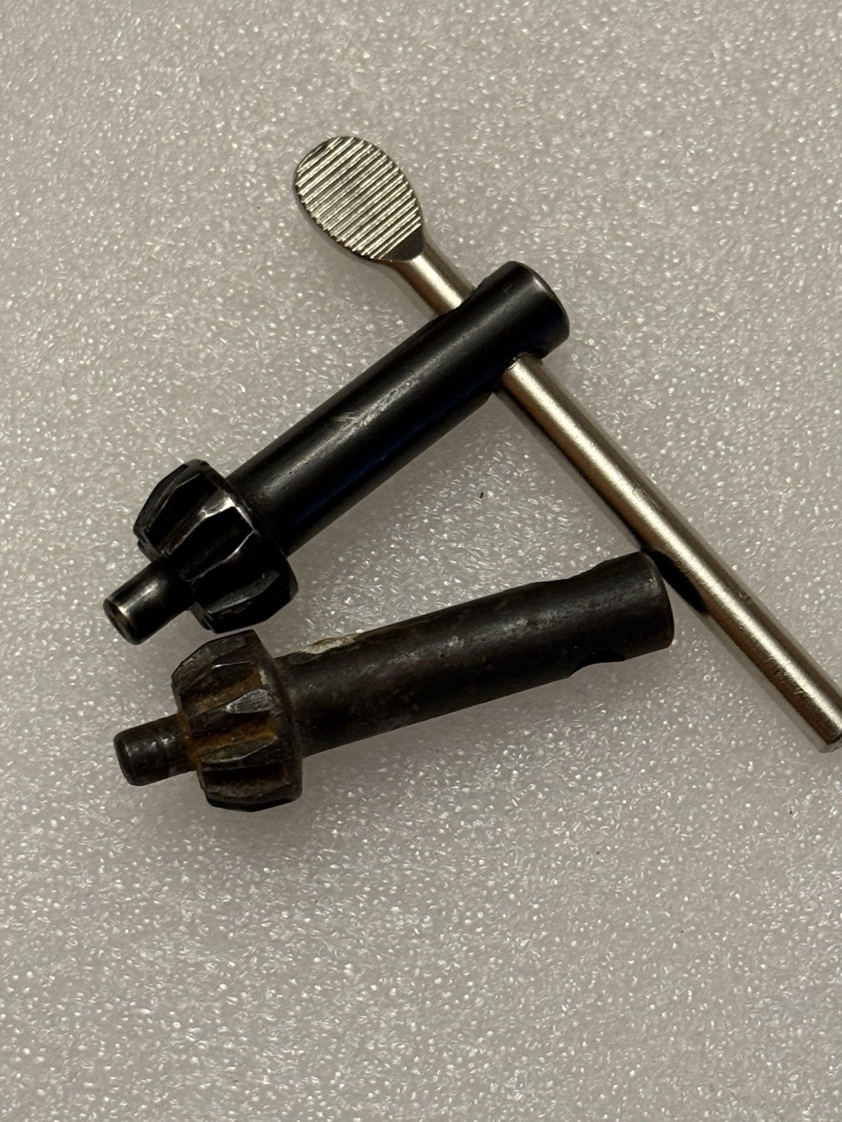 Milwaukee K32 Chuck Key w/ 1/4" Pilot Used