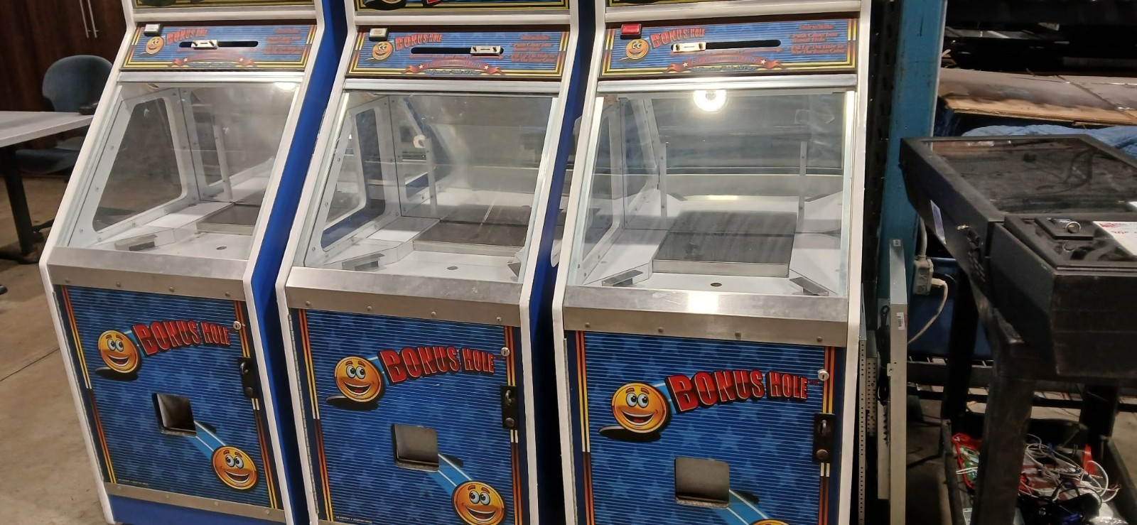 Bonus Hole Quarter Coin Pusher Arcade Machine Game offer as is complete