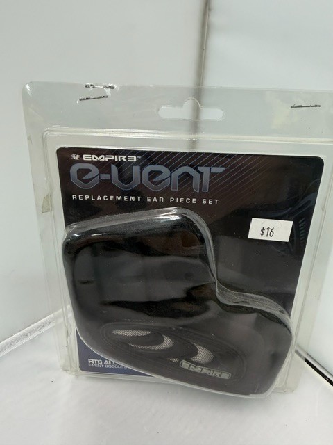Empire Event Replacement Ear Piece Set BLACK  NIB