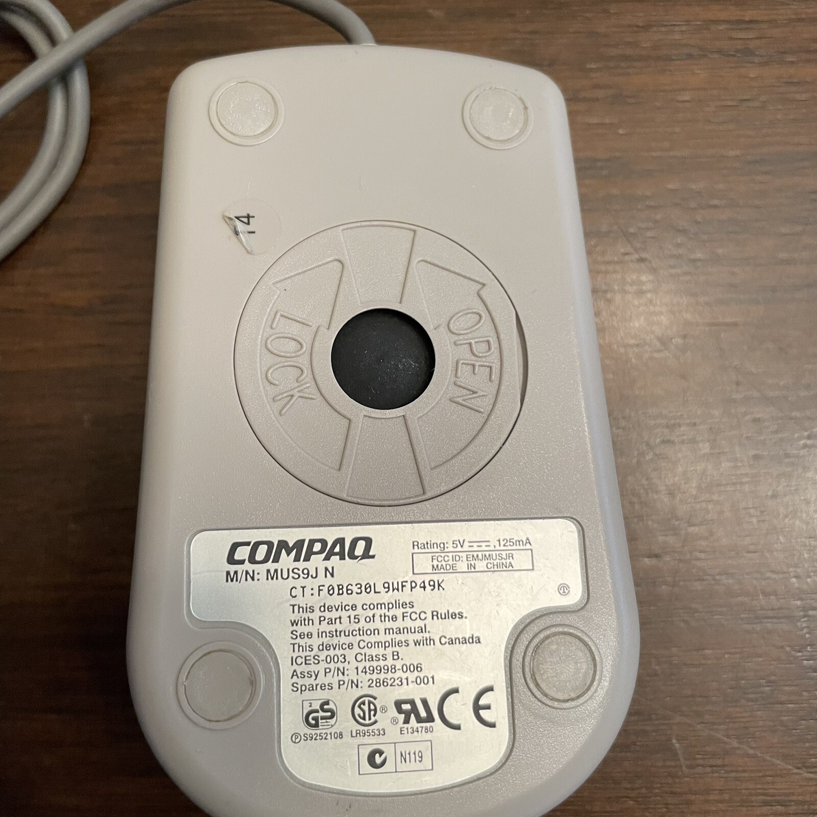 Compaq MUS9JN 2-Button trackball computer mouse wired vintage