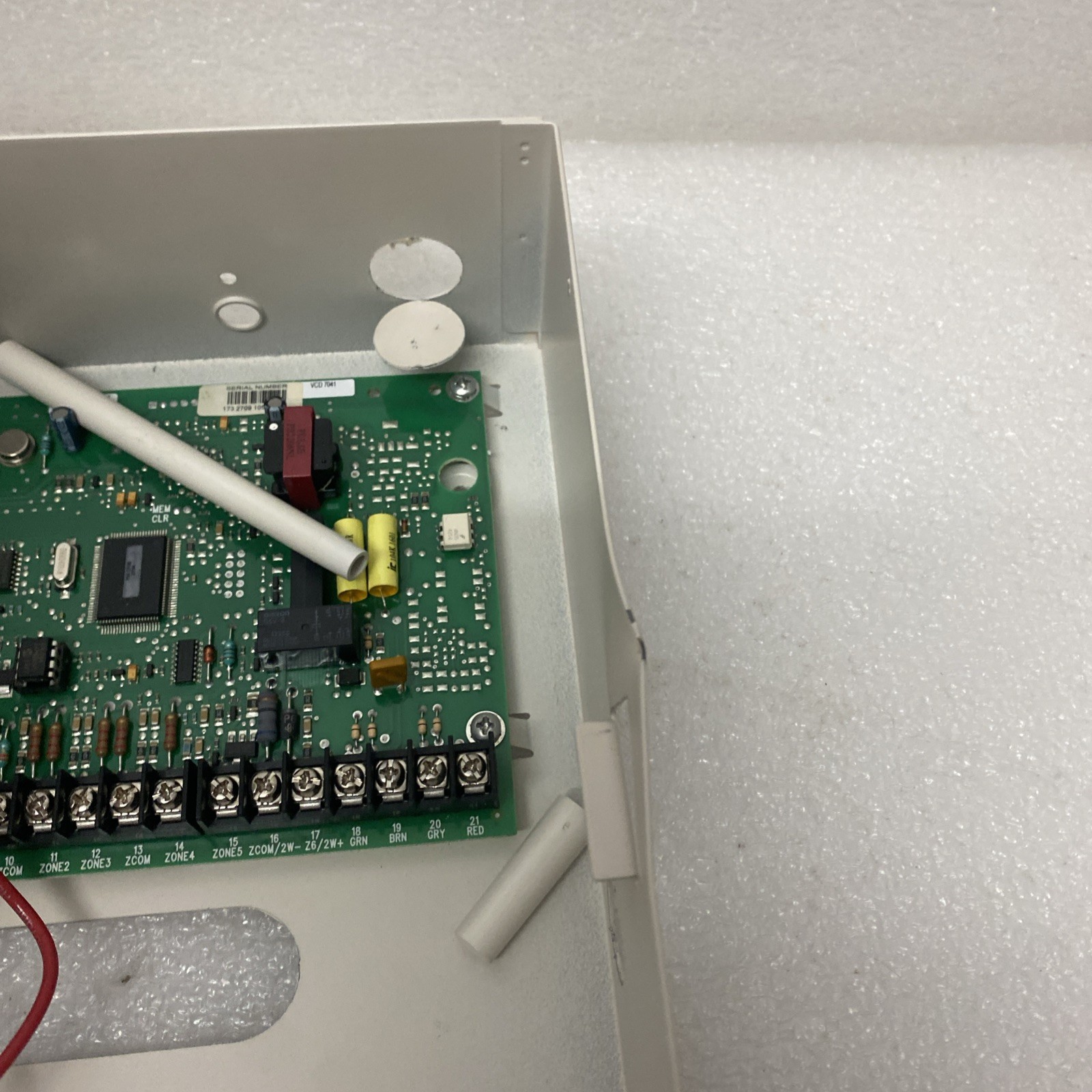 GE Interlogix Concord 4 60-806 / 60-806-95R Security Control Panel