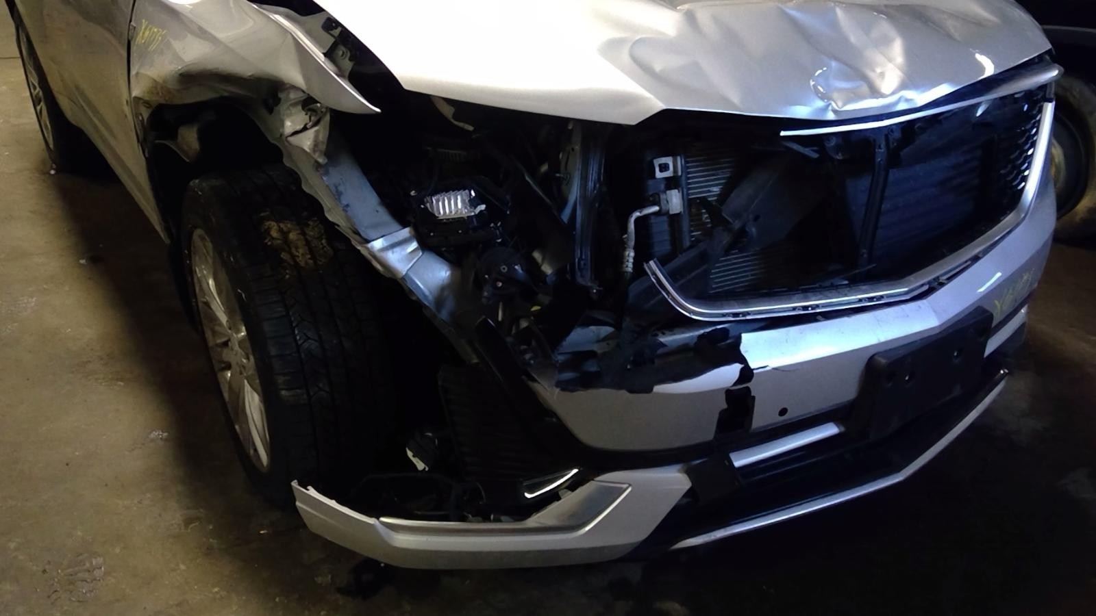 Used Keyless Entry Module fits: 2020 Cadillac Xt6 Theft-Locking keyless entry RH
