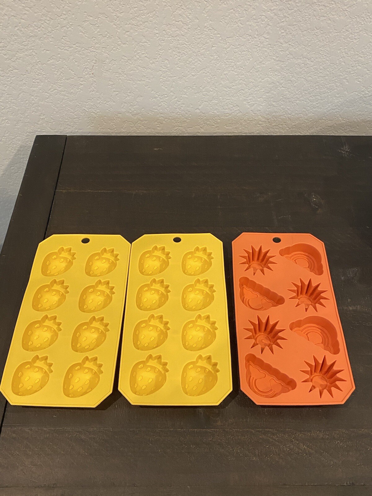 Mainstays 1 Orange Rainbow & Sun, 2 Yellow Strawberry Silicone Ice Molds