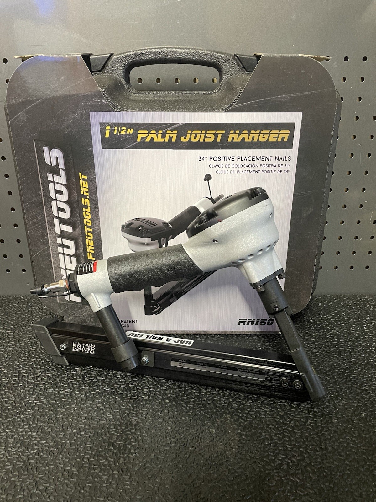 PneuTools RN150 Palm Joist Hanger 1-1/2-Inch  Air Nailer