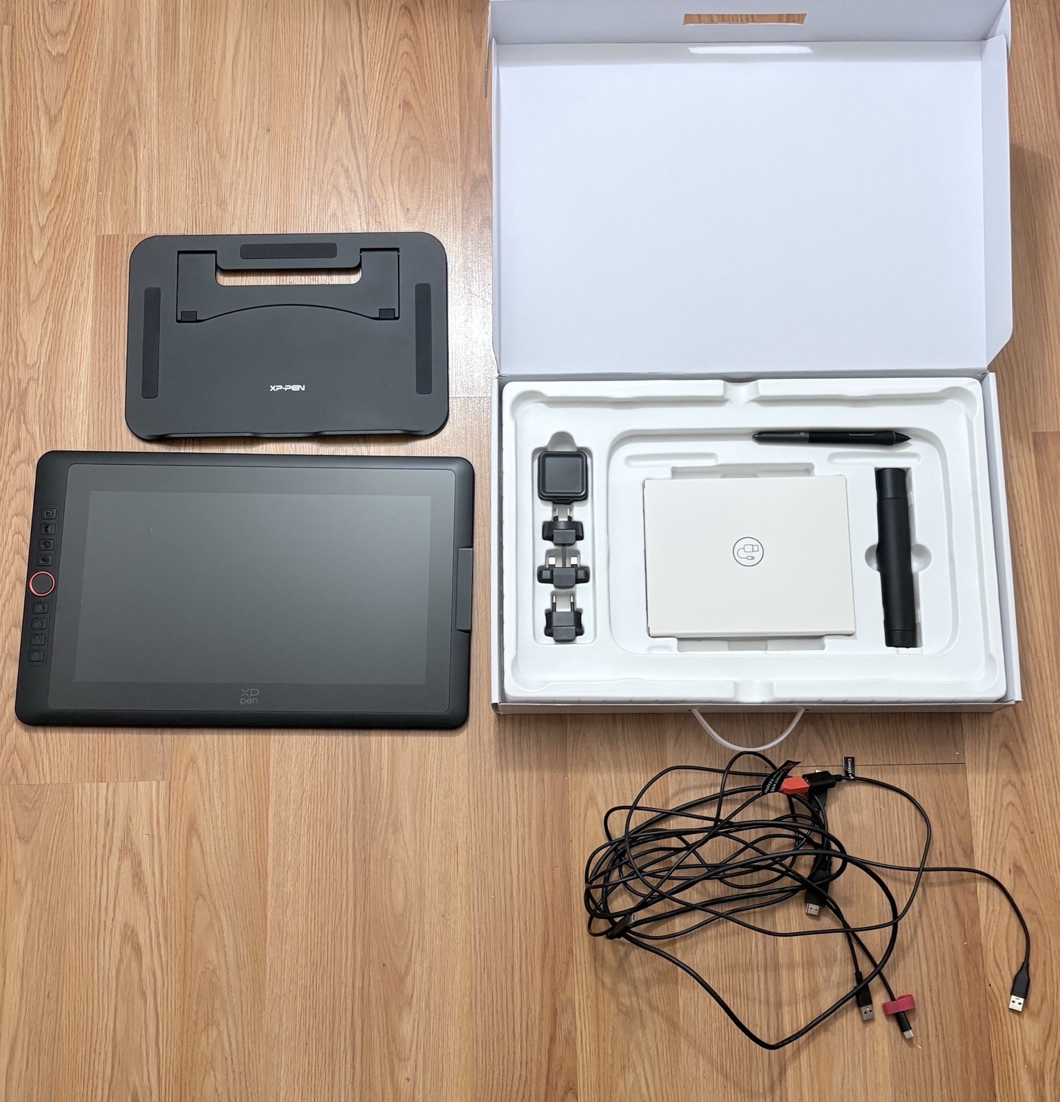 XP-Pen Artist 15.6 Pro V2 w/ Stand, Stylus, Glove & Cables (VERY GOOD CONDITION)