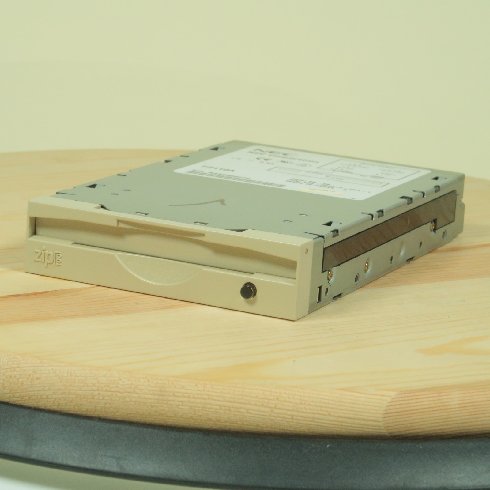 NEC IDE Internal 3.5" Zip Drive FZ110A ZIP Compatible With 100MB Disks