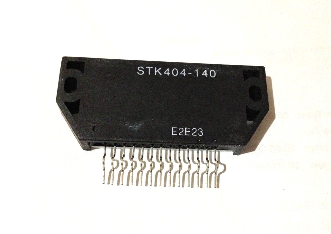 STK404-140 + Heat Sink Compound New Original SANYO