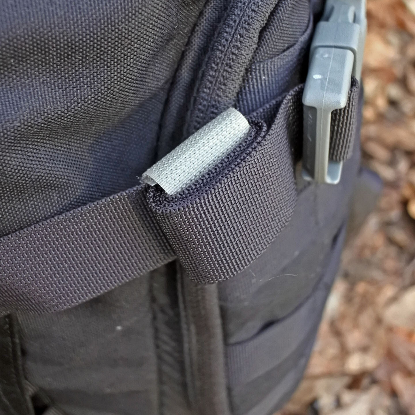 Official VELCRO® Webbing Strap Keeper Set - for USMC FILBE Assault Pack - Coyote
