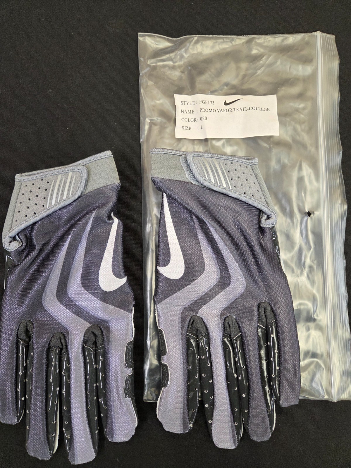 Nike Clemson Tigers Team Issued Vapor Trail PGF173 Large Football Gloves Promo