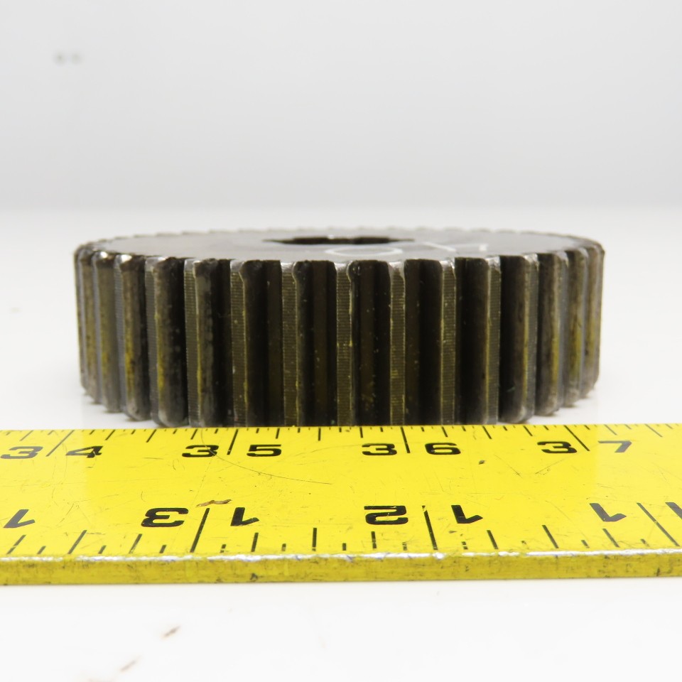 4.19" OD x 1-1/8" Spur Gear 20°PA 1-1/4" Spline Shaft 40T