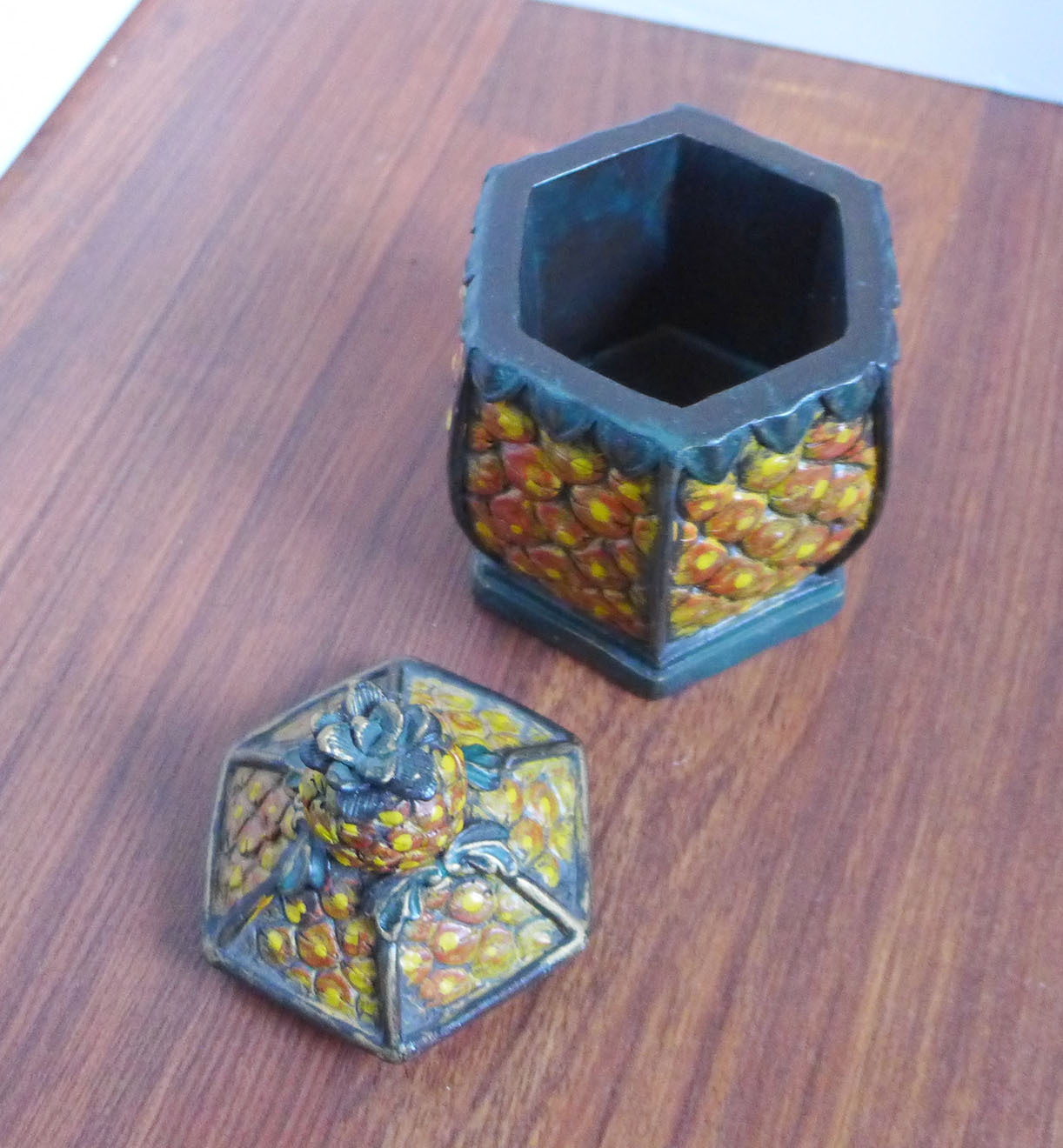 Resin Box Pineapple Design