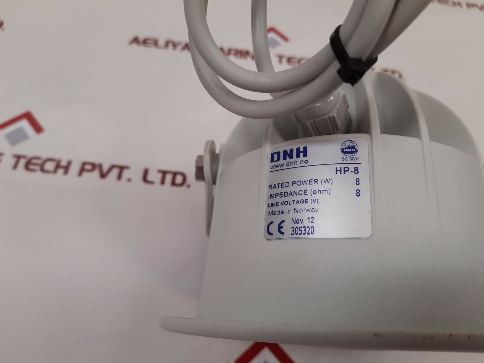 Dnh hp-8 horn loundspeaker