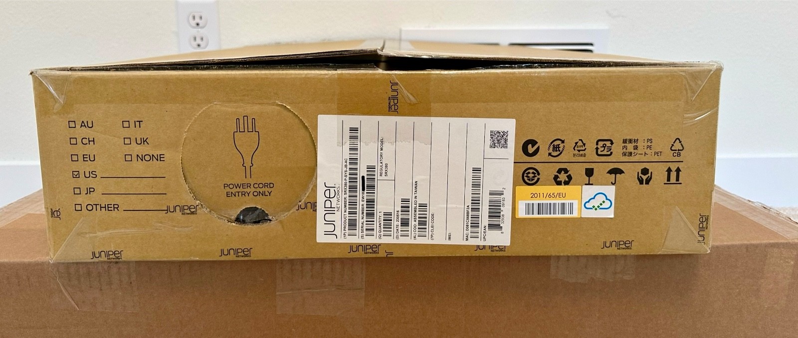 Juniper SRX380-POE-AC SRX380-P-SYS-JB-AC