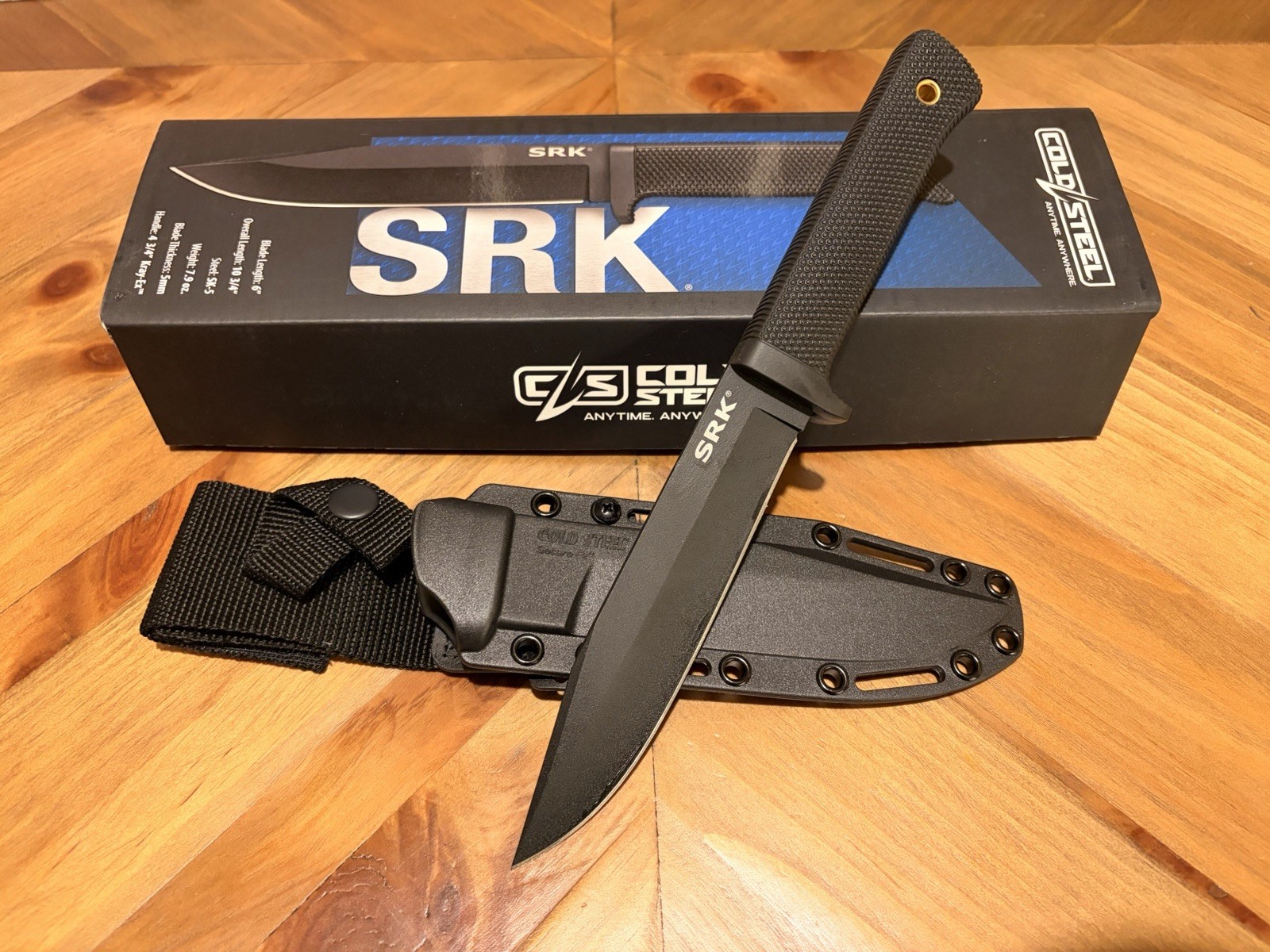Cold Steel SRK Fixed Blade Knife 6in Carbon Steel Clip Point blade with Sheath