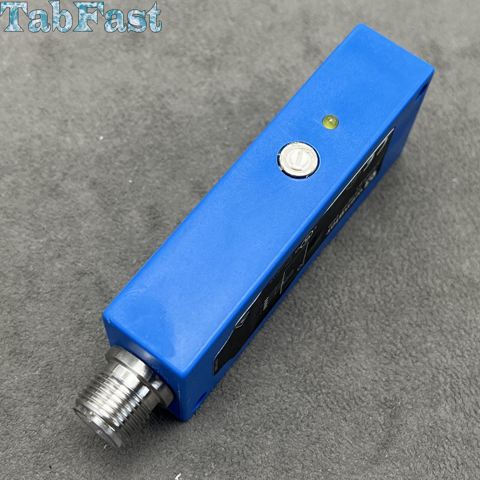 New XN96PB3 Retro-Reflective Sensor for WENGLOR