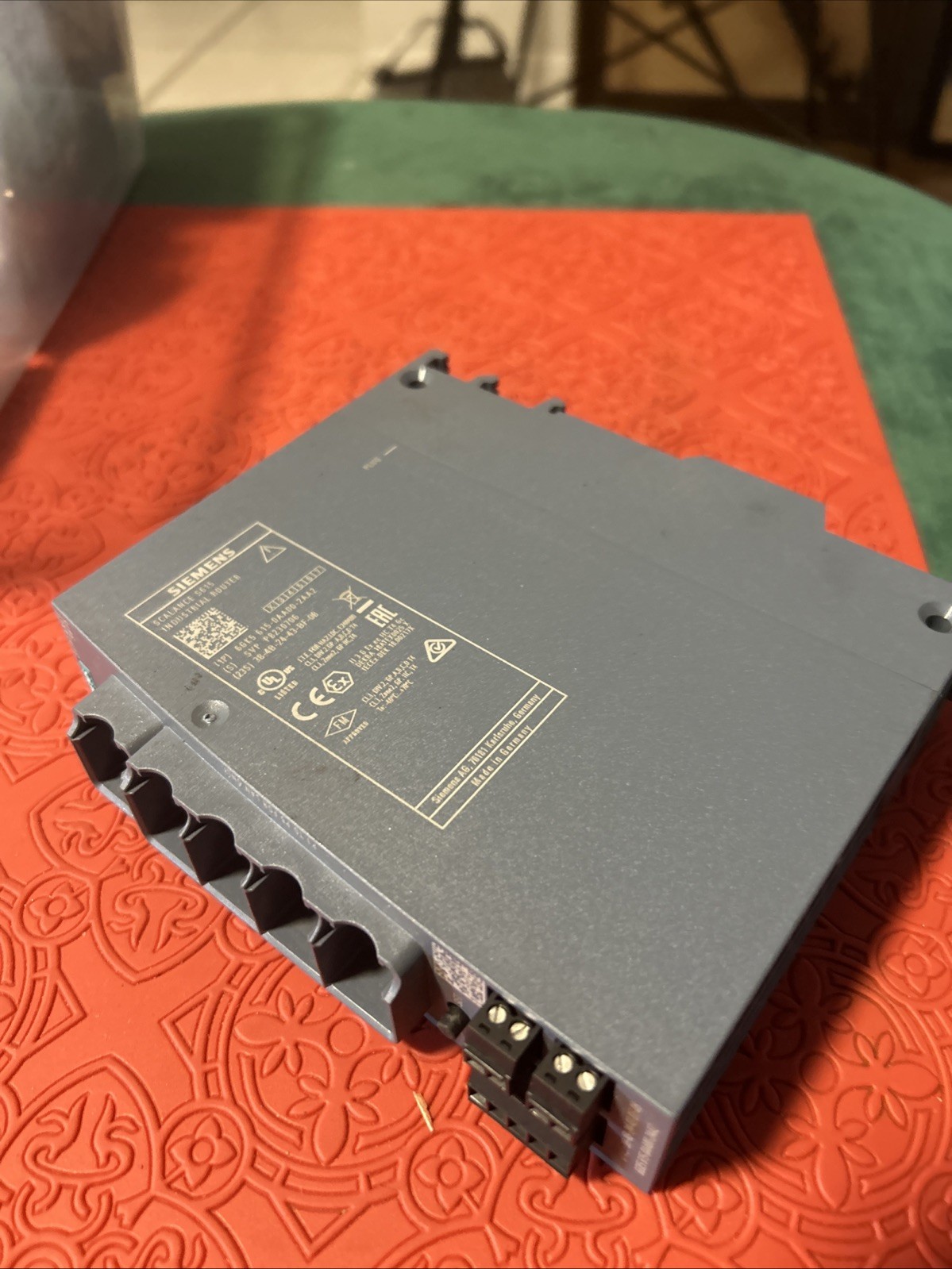 Siemens 6GK5-615-0AA00-2AA2 SCALANCE S615 5-Port Industrial LAN Router (V25)