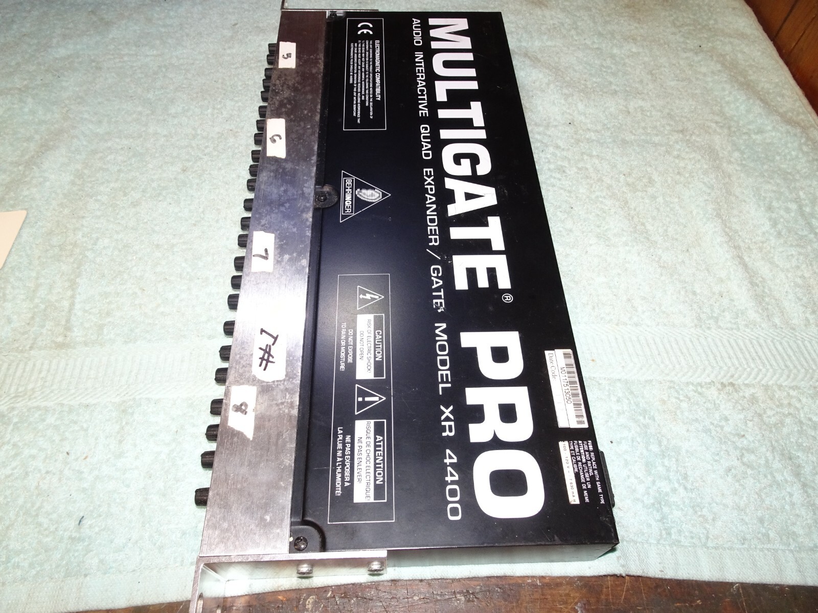 BEHRINGER MULTIGATE PRO XR4400 4-Chan Audio Interactive Quad Expander/Gate,