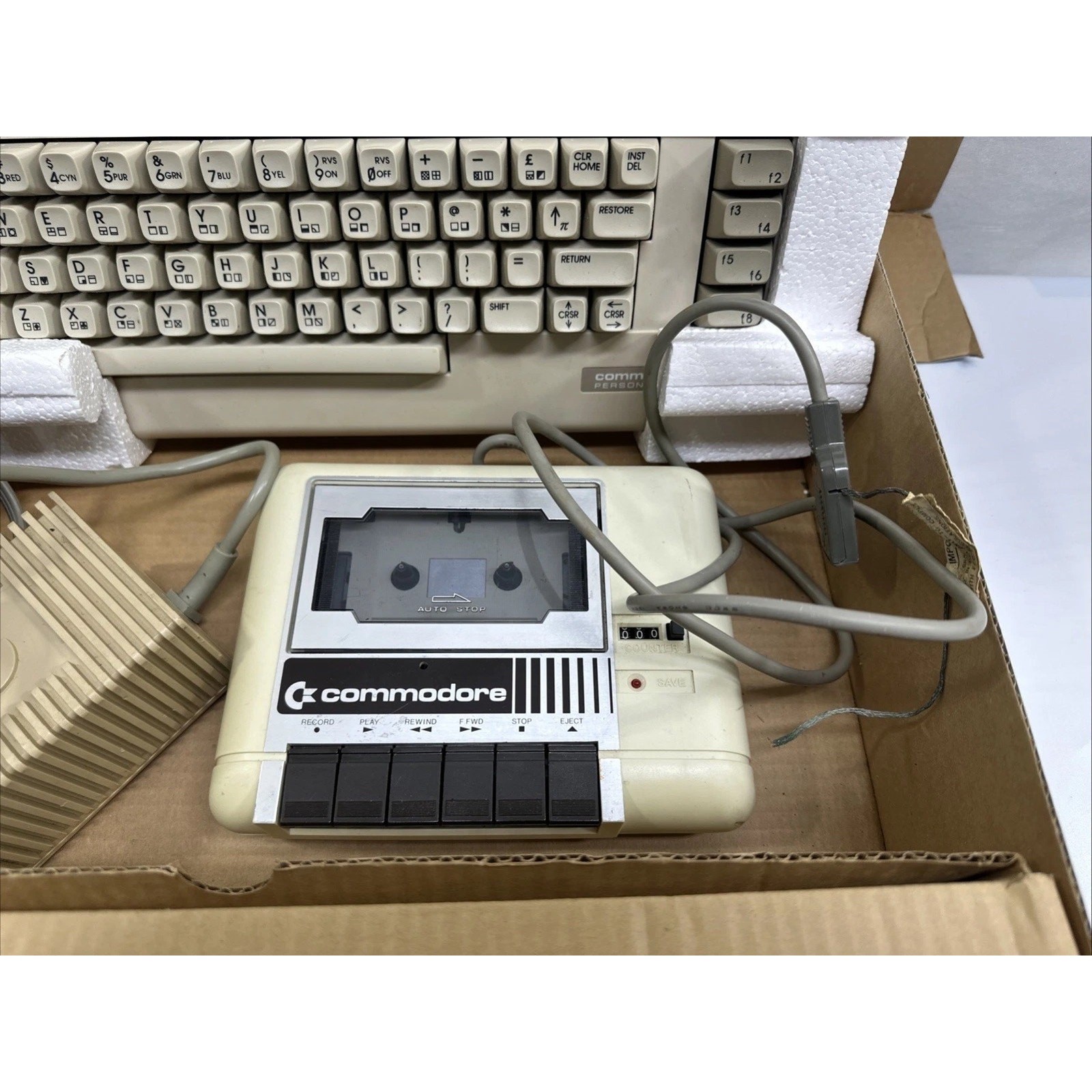 Vintage Commodore 64C Home Computer Console In Blue Box Working W/ Cassette