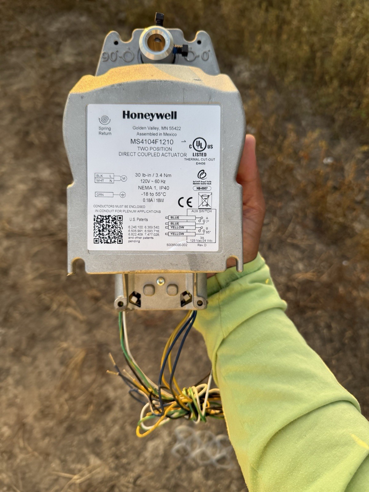 Honeywell MS4104F1210 Direct Coupled Actuator with Spring Return