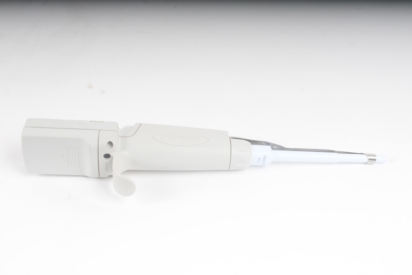 Rainin 20-200 ul Electronic Pipette - Fair Condition