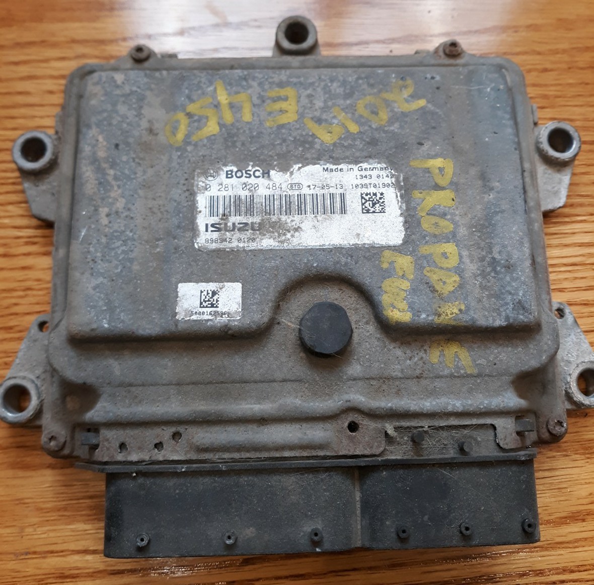 0281020484 Isuzu ECM ECU Control Unit 898342 0120 Propane Fuel