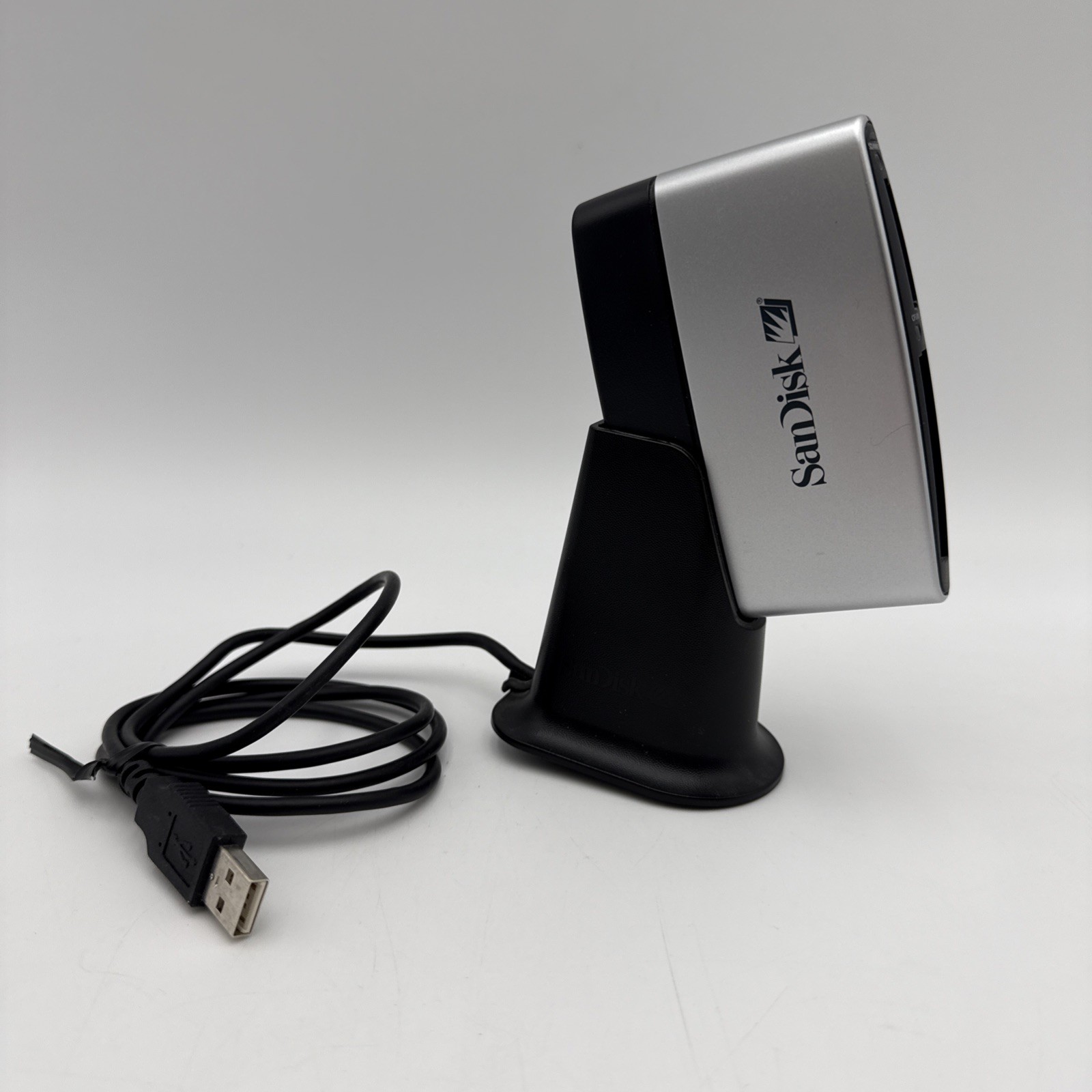 Sandisk ImageMate 8 in 1 USB 2 Card Reader/Writer SDDR-88
