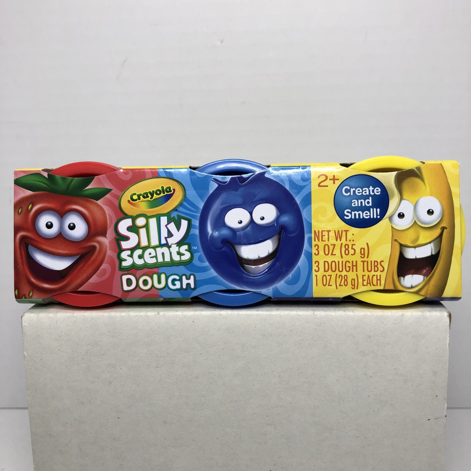 Crayola Silly Scents Dough with Strawberry, Blueberry, and Banana Create Smell!