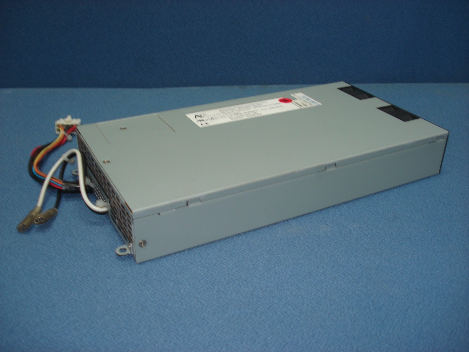 ADVANCED POWER CONVERSION PLC Model: APC-A0600-090-500 POWER SUPPLY
