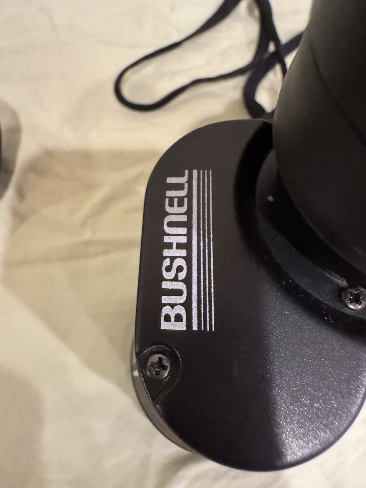 Bushnell 7x35 Binoculars Instafocus With Carrying Case