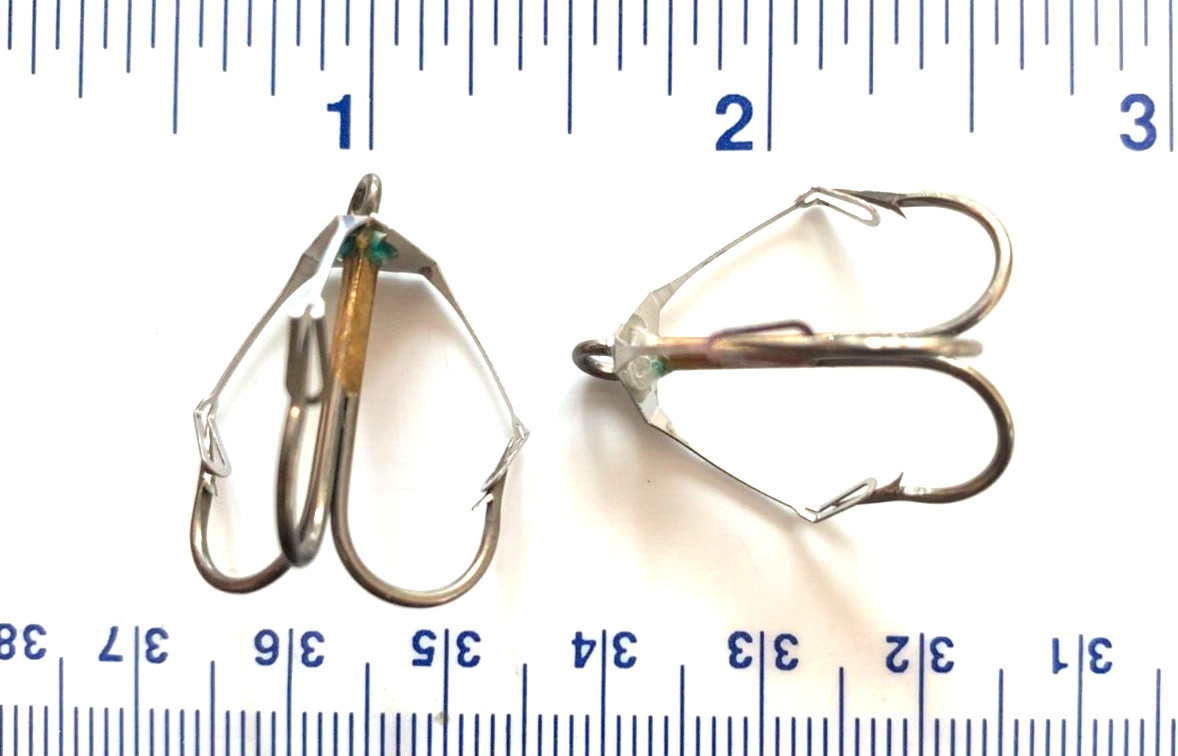 25 Matzuo Bronze Weedless Treble Hooks size 4 390021-4