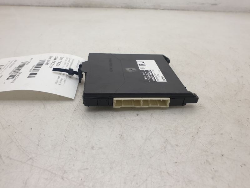 15-17 TOYOTA CAMRY MULTIPLEX NETWORK CONTROL MODULE ECM ASSEMBLY