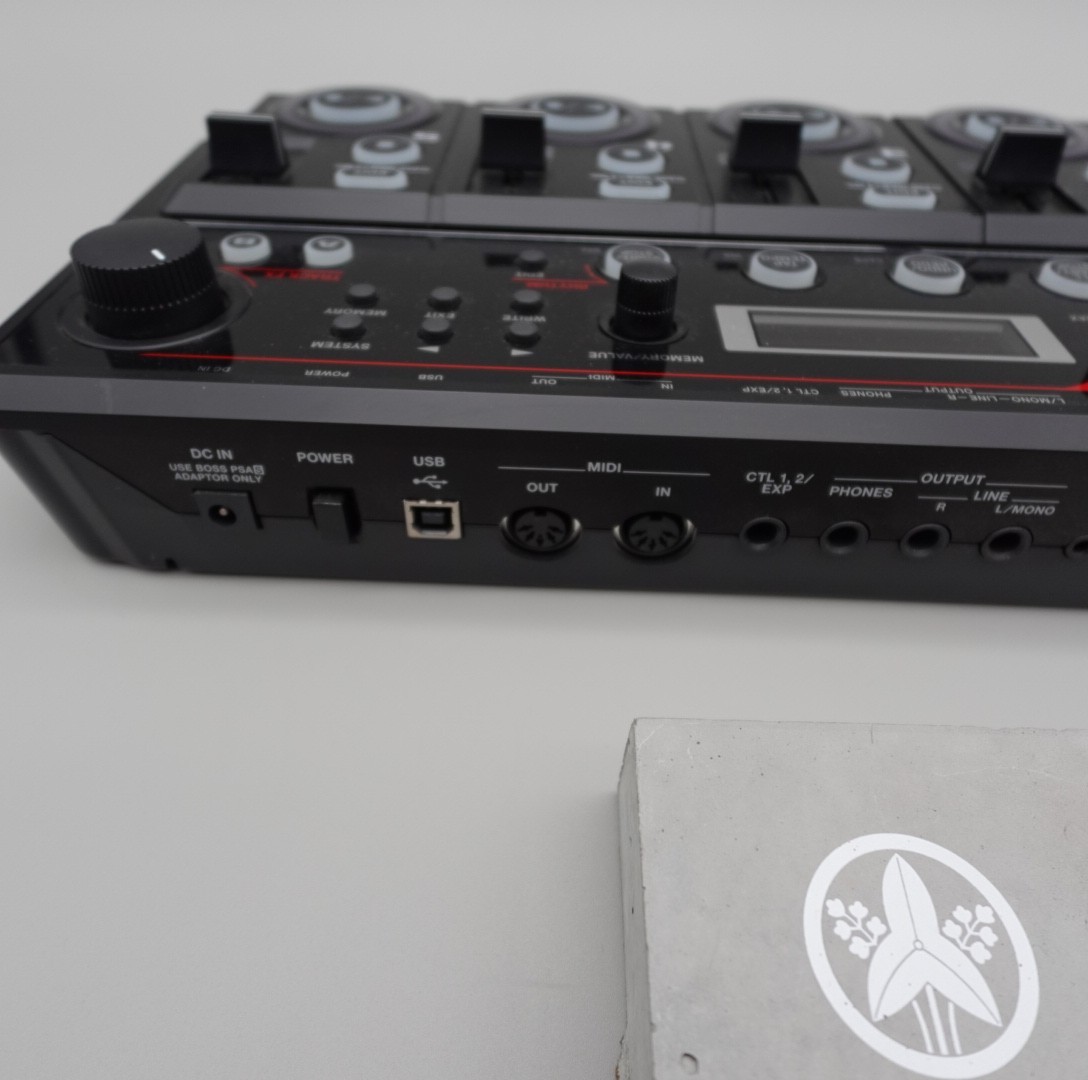 BOSS RC-505 Loop Station Looper Phrase Recorder