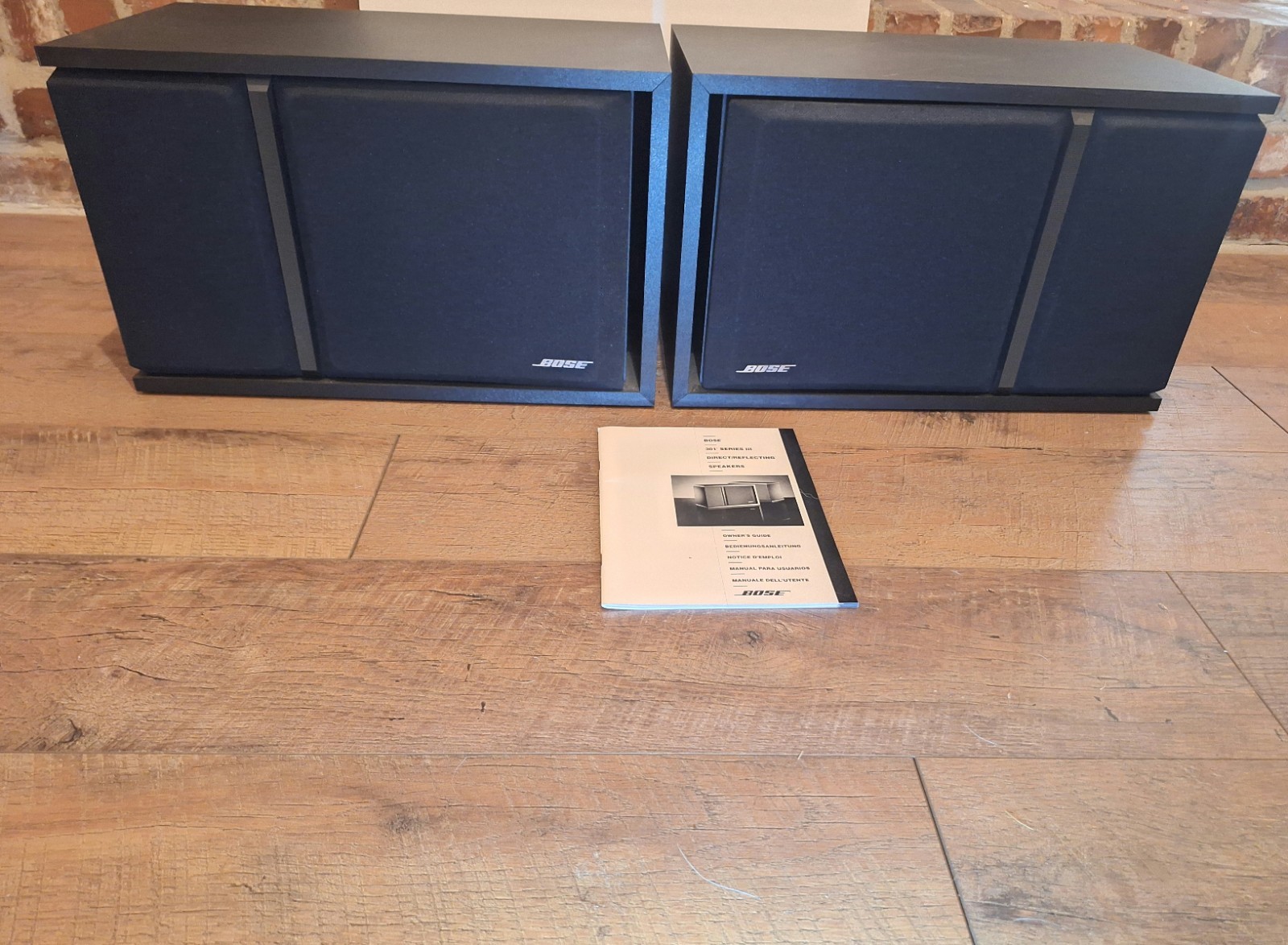 Bose 301 Series III Direct/Reflecting Speakers Pair (2) Vintage Excellent Cond