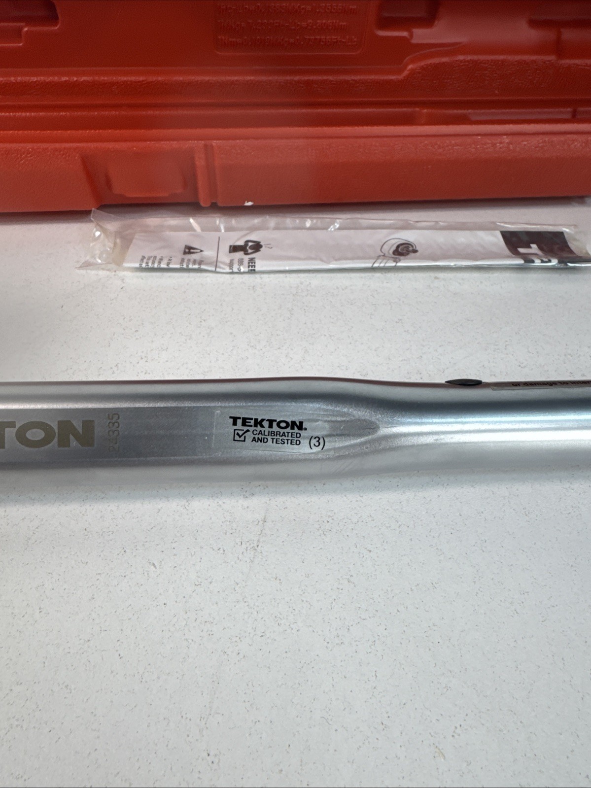 TEKTON 24335 1/2 inch Click Torque Wrench